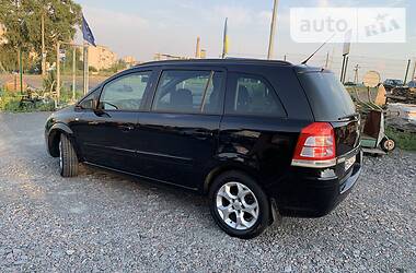 Мінівен Opel Zafira 2008 в Рівному