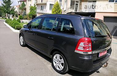 Минивэн Opel Zafira 2009 в Луцке