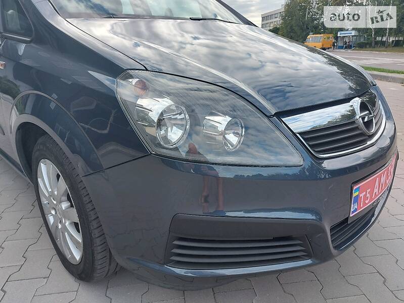 Мінівен Opel Zafira 2007 в Білій Церкві