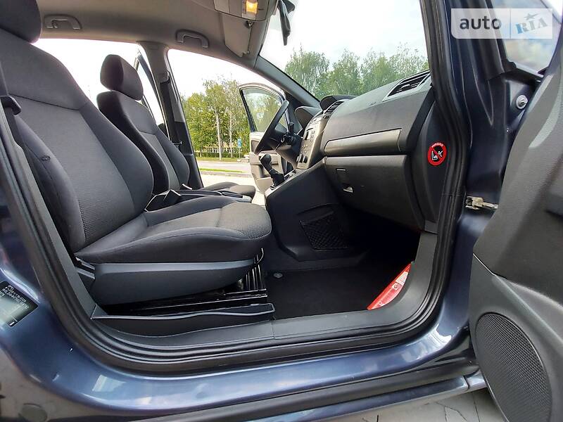 Мінівен Opel Zafira 2007 в Білій Церкві