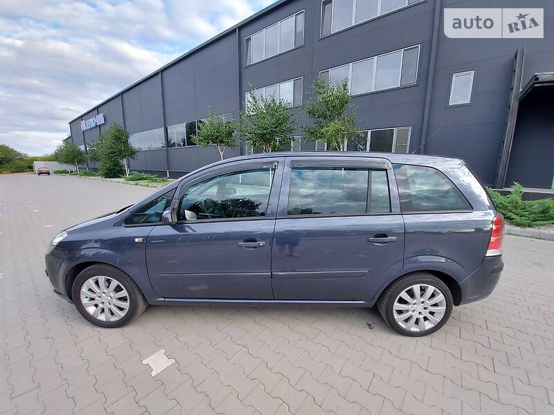 Мінівен Opel Zafira 2007 в Білій Церкві