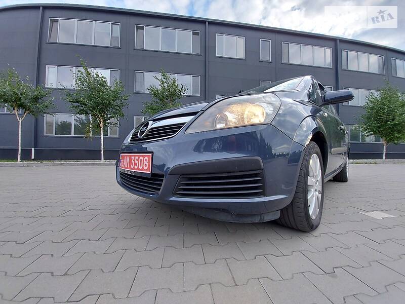 Мінівен Opel Zafira 2007 в Білій Церкві