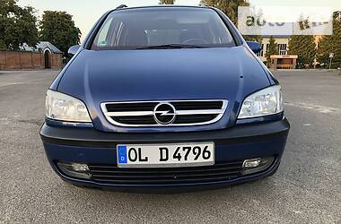 Минивэн Opel Zafira 2003 в Владимир-Волынском