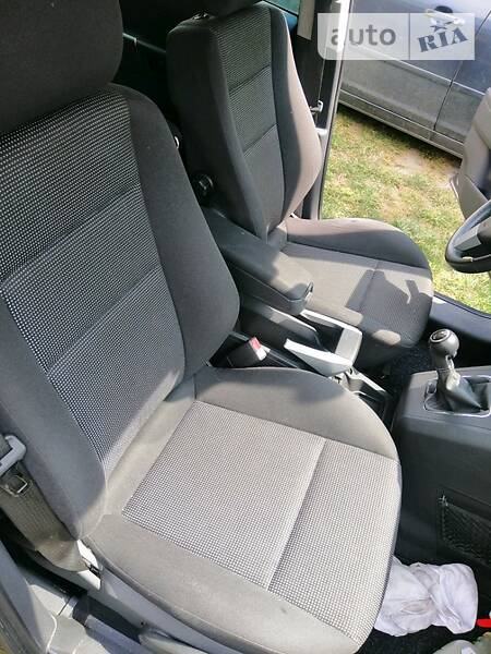 Минивэн Opel Zafira 2009 в Золочеве