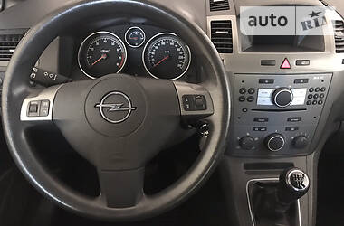 Мінівен Opel Zafira 2006 в 