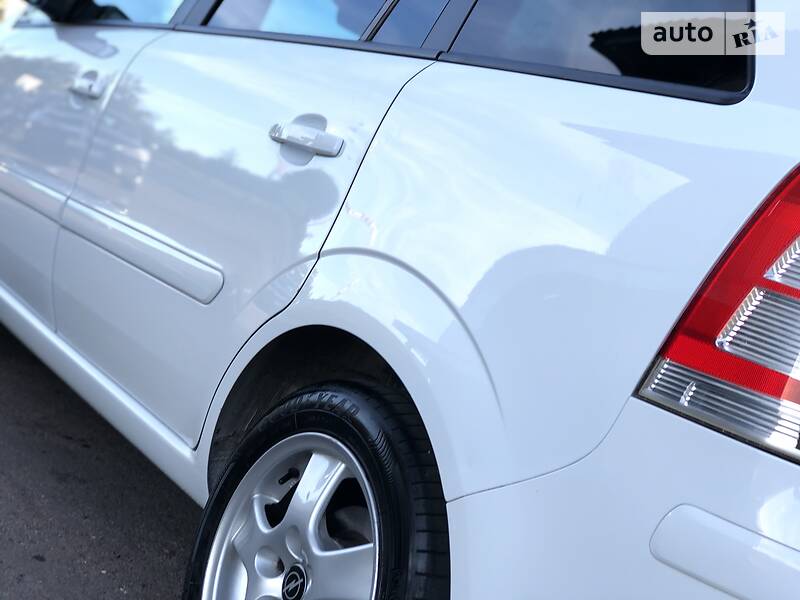 Мінівен Opel Zafira 2009 в Дрогобичі