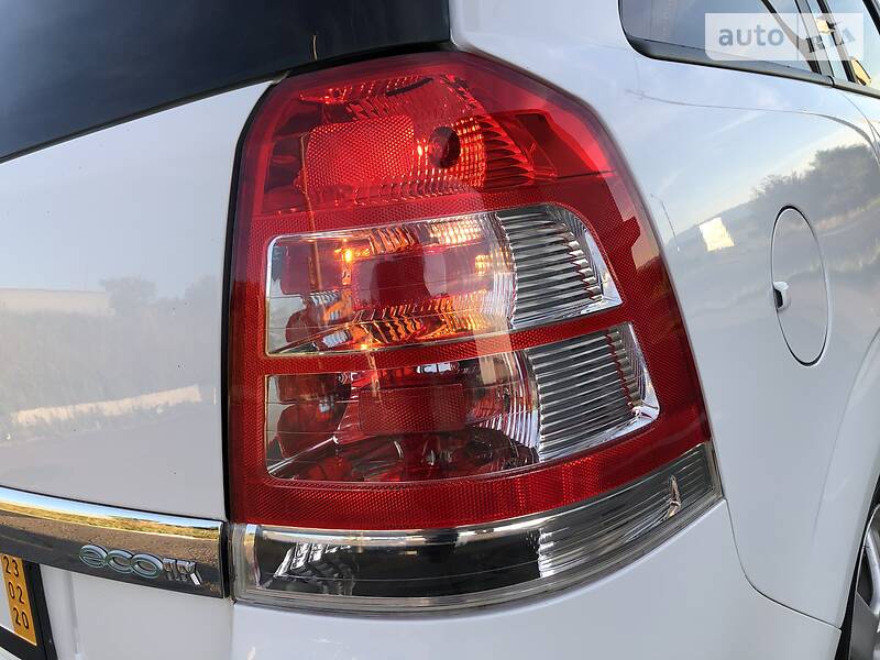 Мінівен Opel Zafira 2009 в Дрогобичі