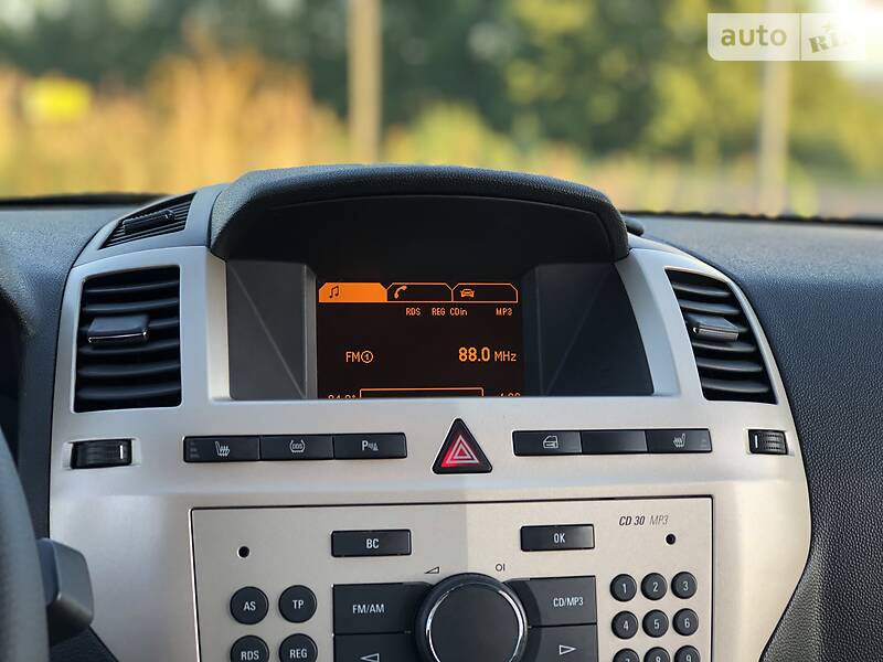 Мінівен Opel Zafira 2009 в Дрогобичі