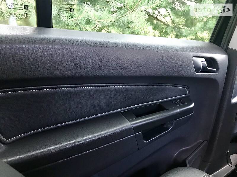 Мінівен Opel Zafira 2010 в Дрогобичі
