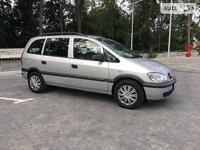 Універсал Opel Zafira 2003 в Вінниці