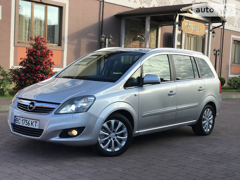 Універсал Opel Zafira 2009 в Стрию фото 3 Універсал Opel Zafira 2009 в Стрию