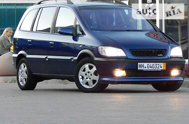 Минивэн Opel Zafira 2003 в Сарнах