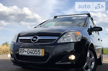 Универсал Opel Zafira 2009 в Дрогобыче