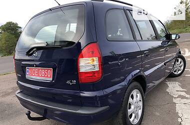 Минивэн Opel Zafira 2005 в Дрогобыче