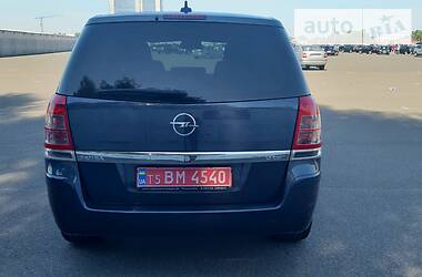 Мінівен Opel Zafira 2010 в 