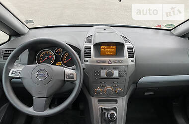 Минивэн Opel Zafira 2007 в Радивилове