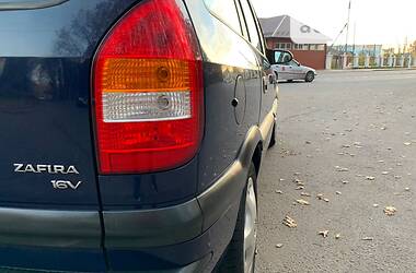 Минивэн Opel Zafira 2002 в Виннице