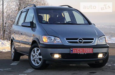 Минивэн Opel Zafira 2004 в Дрогобыче