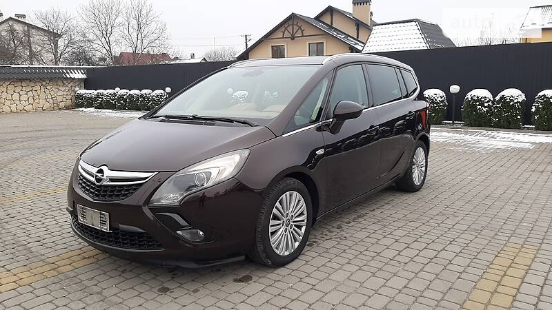 Минивэн Opel Zafira 2016 в Львове