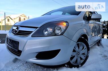 Минивэн Opel Zafira 2011 в Дрогобыче