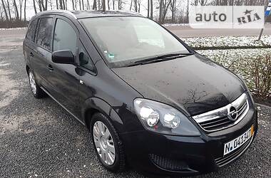 Минивэн Opel Zafira 2013 в Збараже