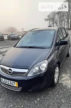 Минивэн Opel Zafira 2013 в Збараже