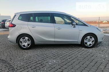 Хэтчбек Opel Zafira 2014 в Ивано-Франковске