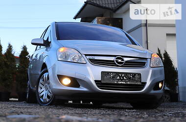 Минивэн Opel Zafira 2009 в Дрогобыче