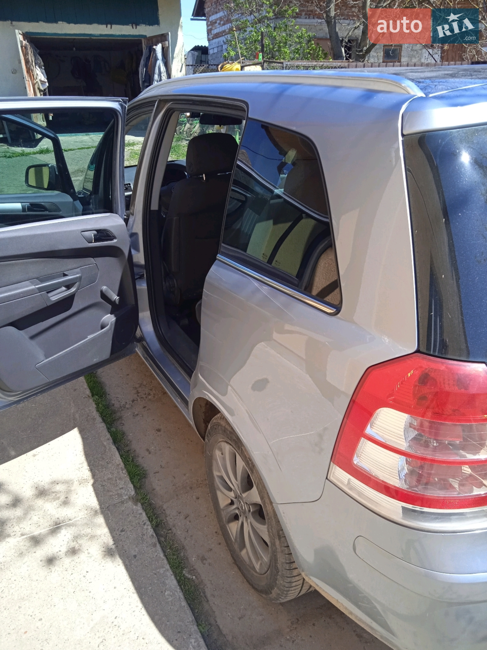 2010 Opel Zafira - мініатюра 14
