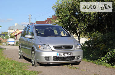 Мінівен Opel Zafira 2005 в Рівному