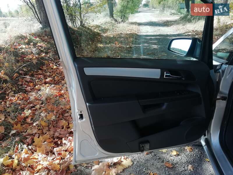 Мінівен Opel Zafira 2007 в Бердичеві