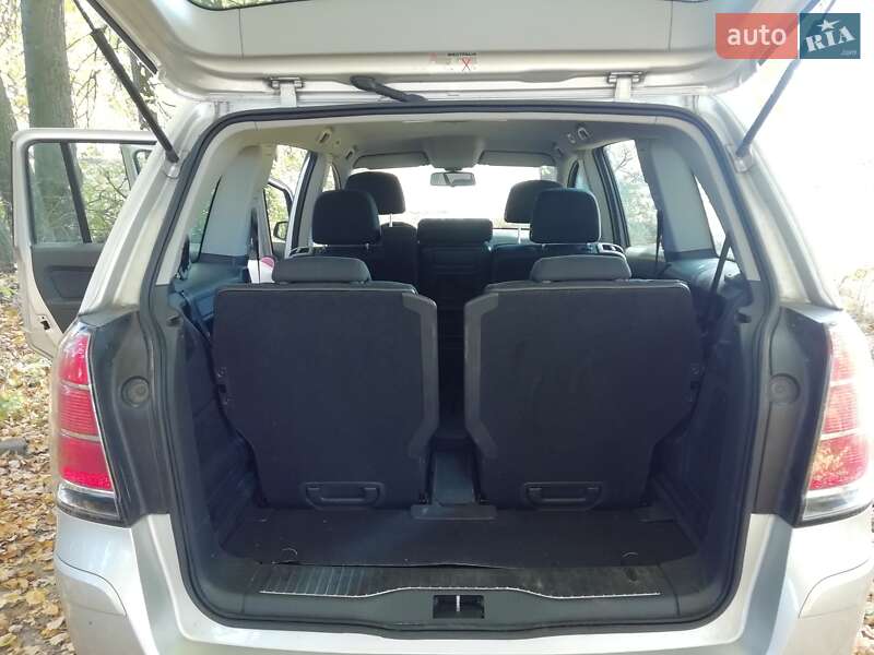 Мінівен Opel Zafira 2007 в Бердичеві