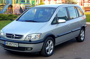 Минивэн Opel Zafira 2003 в Каменском