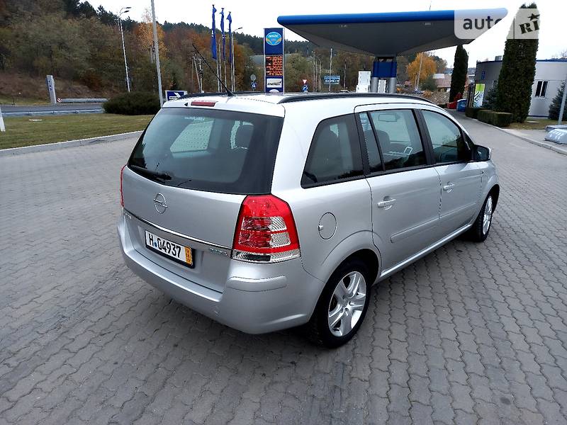 Opel Zafira COSMO