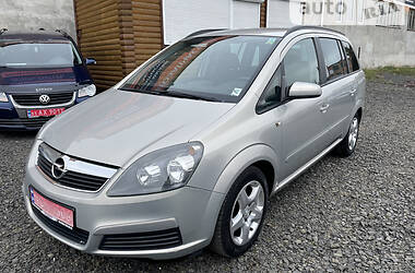 Минивэн Opel Zafira 2006 в Луцке