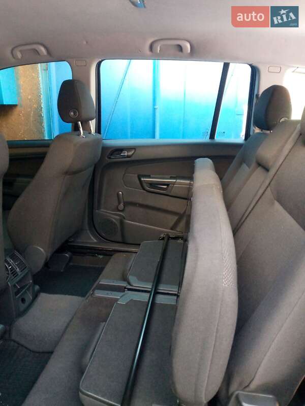Мінівен Opel Zafira 2005 в Ніжині