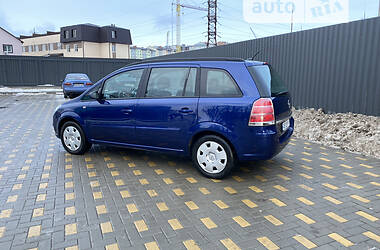 Минивэн Opel Zafira 2005 в Виннице