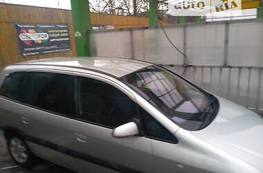 Минивэн Opel Zafira 2003 в Черновцах