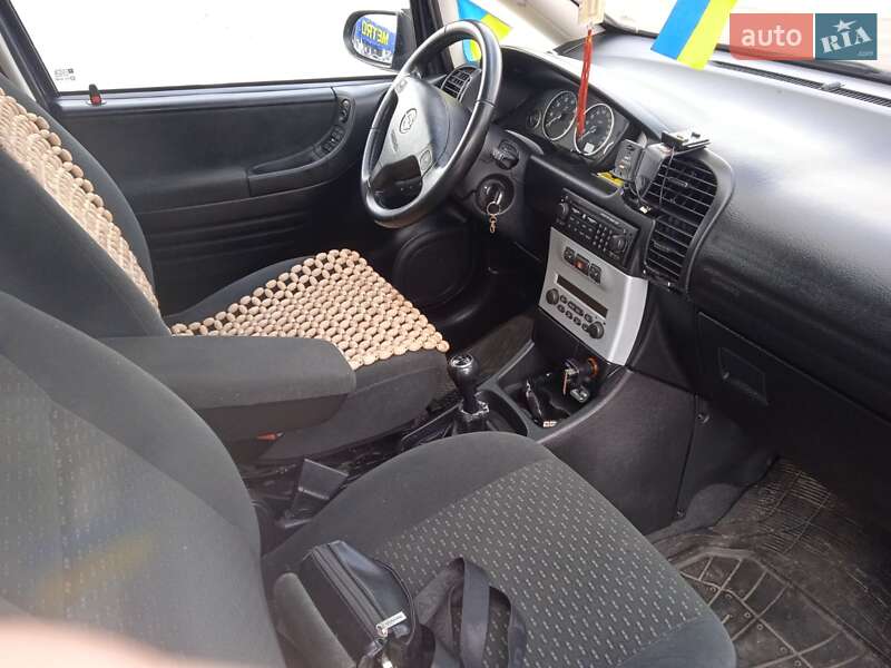 Мінівен Opel Zafira 2003 в Вінниці