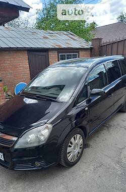 Минивэн Opel Zafira 2007 в Сумах