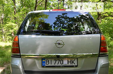 Минивэн Opel Zafira 2008 в Полтаве
