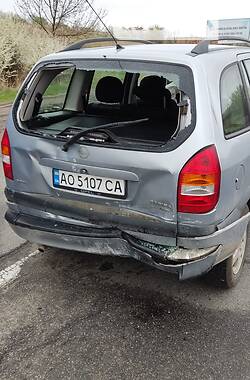 Минивэн Opel Zafira 2000 в Ужгороде