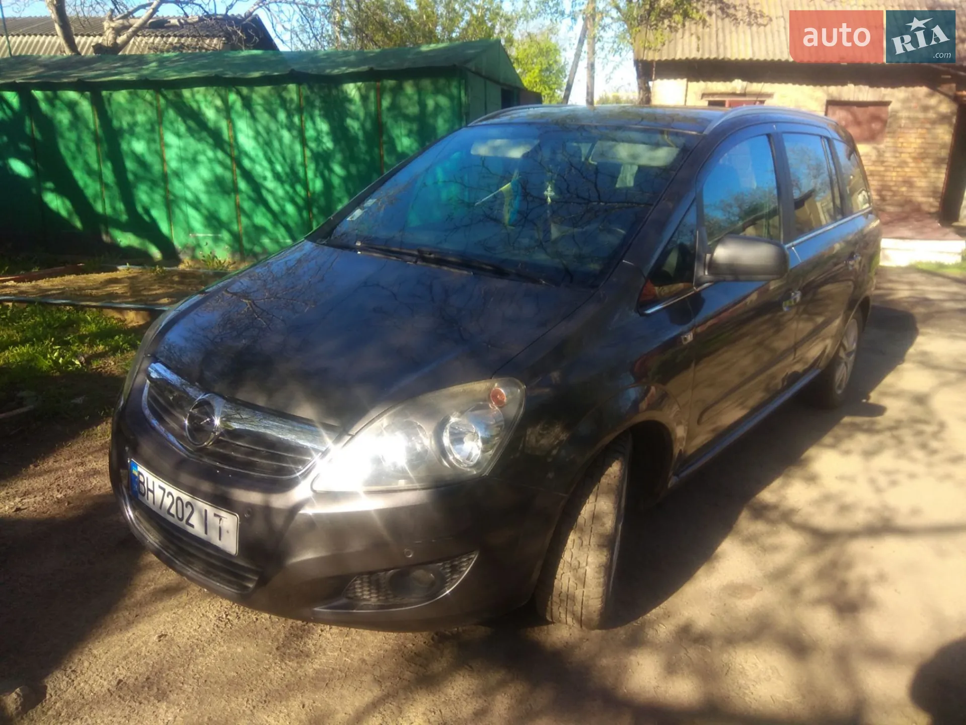 2010 Opel Zafira - фото 1
