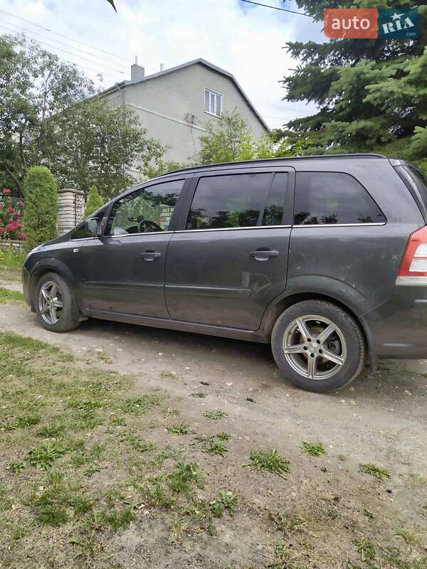 Минивэн Opel Zafira 2011 в Бережанах фото 7 Минивэн Opel Zafira 2011 в Бережанах