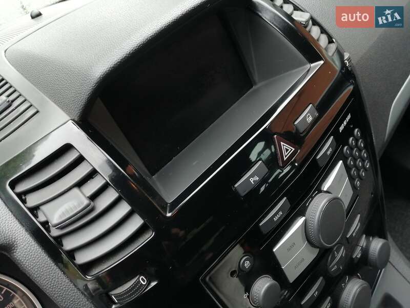 Минивэн Opel Zafira 2009 в Ивано-Франковске