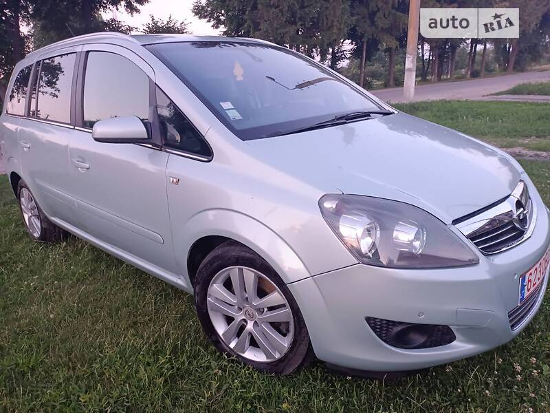 Opel Zafira