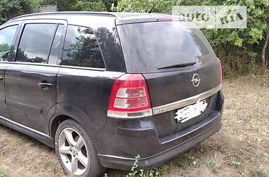Универсал Opel Zafira 2009 в 