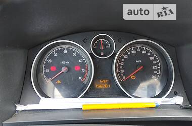 Минивэн Opel Zafira 2012 в 