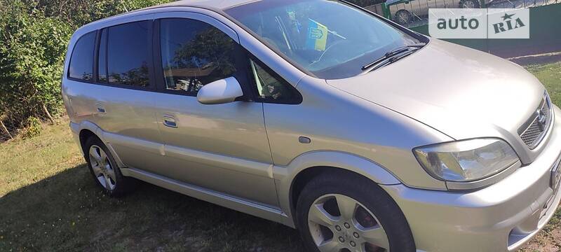 Opel Zafira