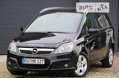 Мінівен Opel Zafira 2005 в Трускавці